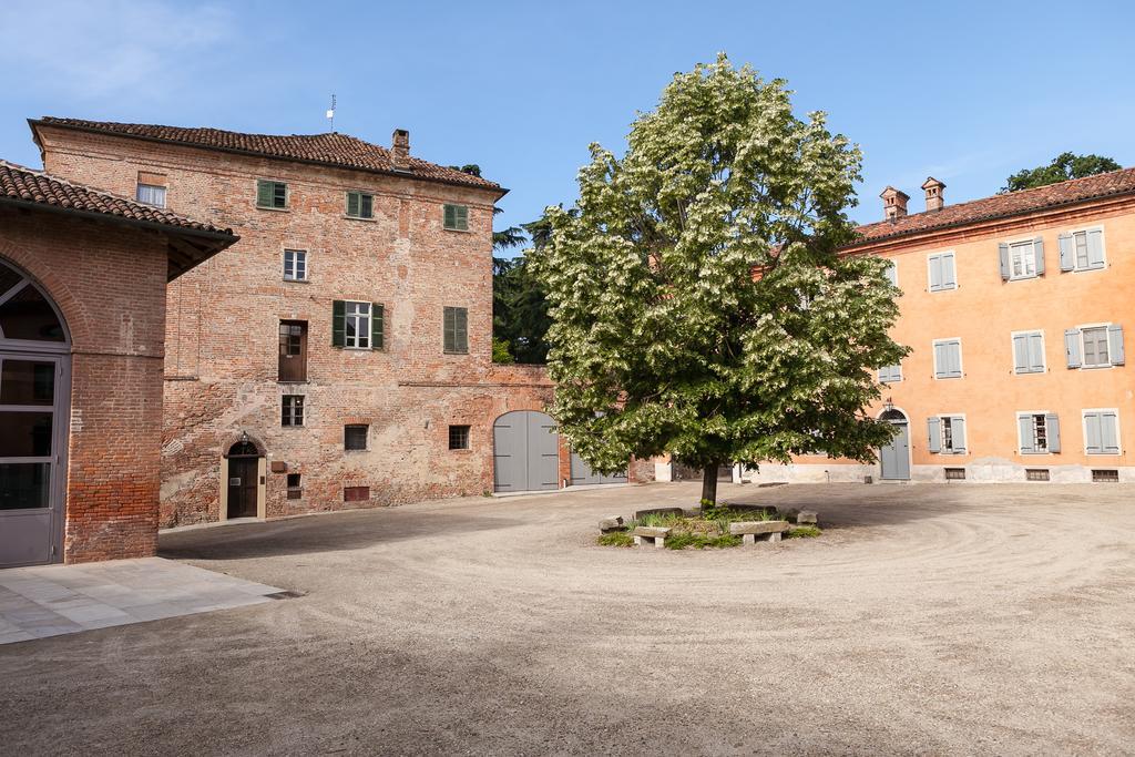 Marchesi Alfieri - Cantine E Ospitalita San Martino Alfieri Extérieur photo